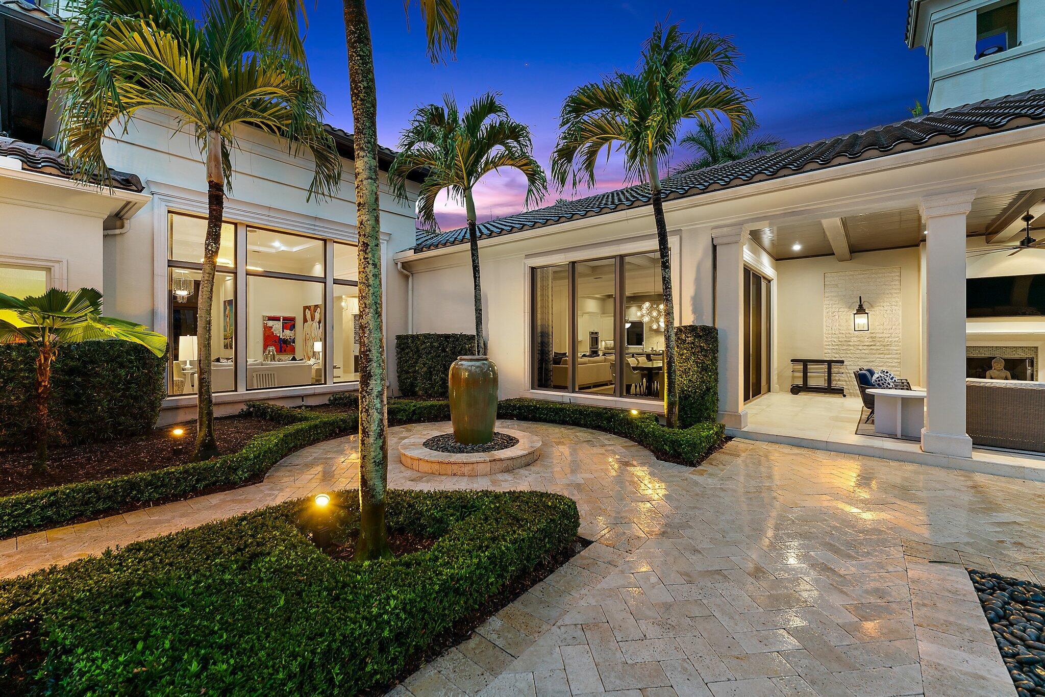 OLD PALM 4 - Residential