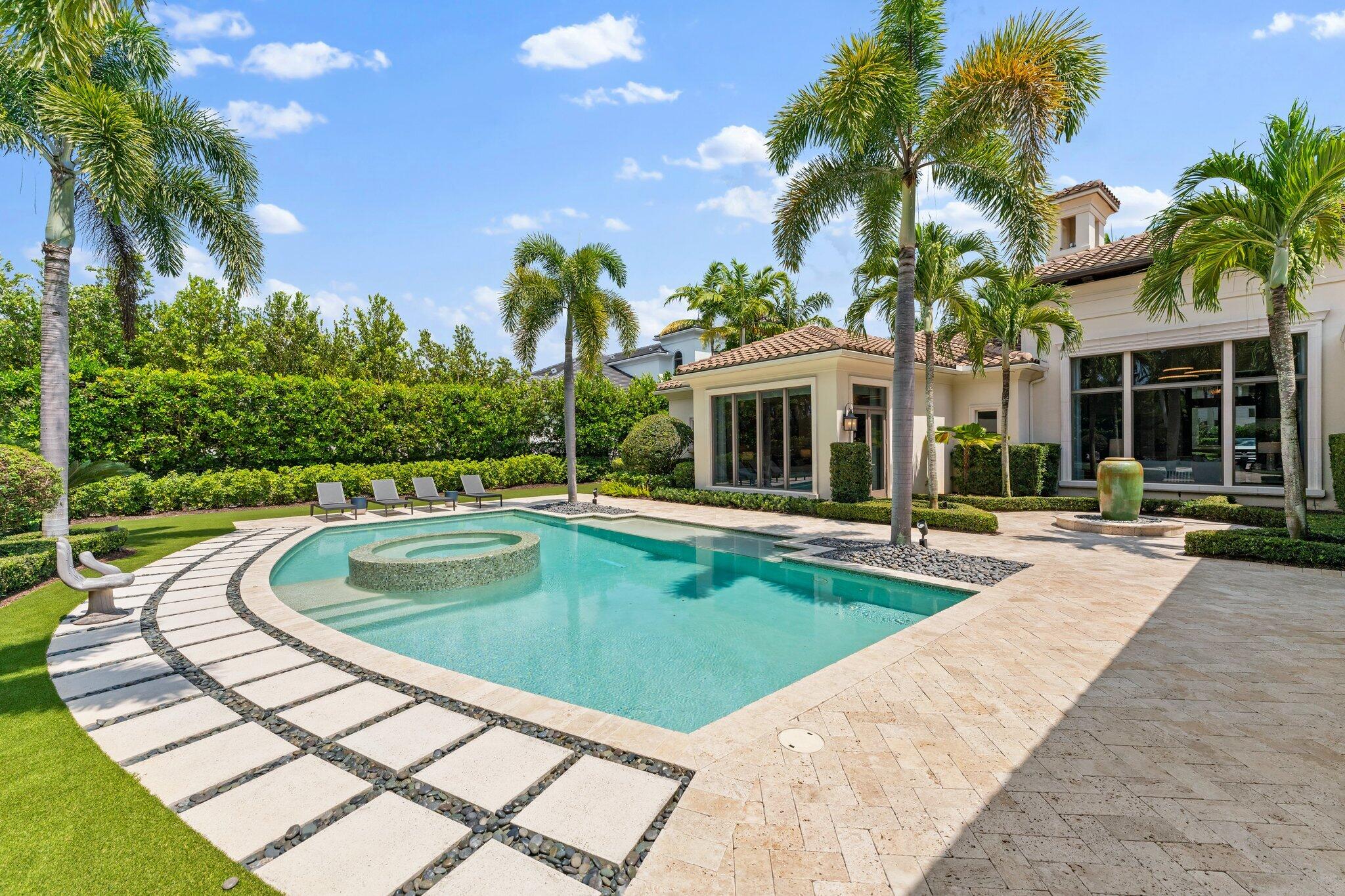 OLD PALM 4 - Residential