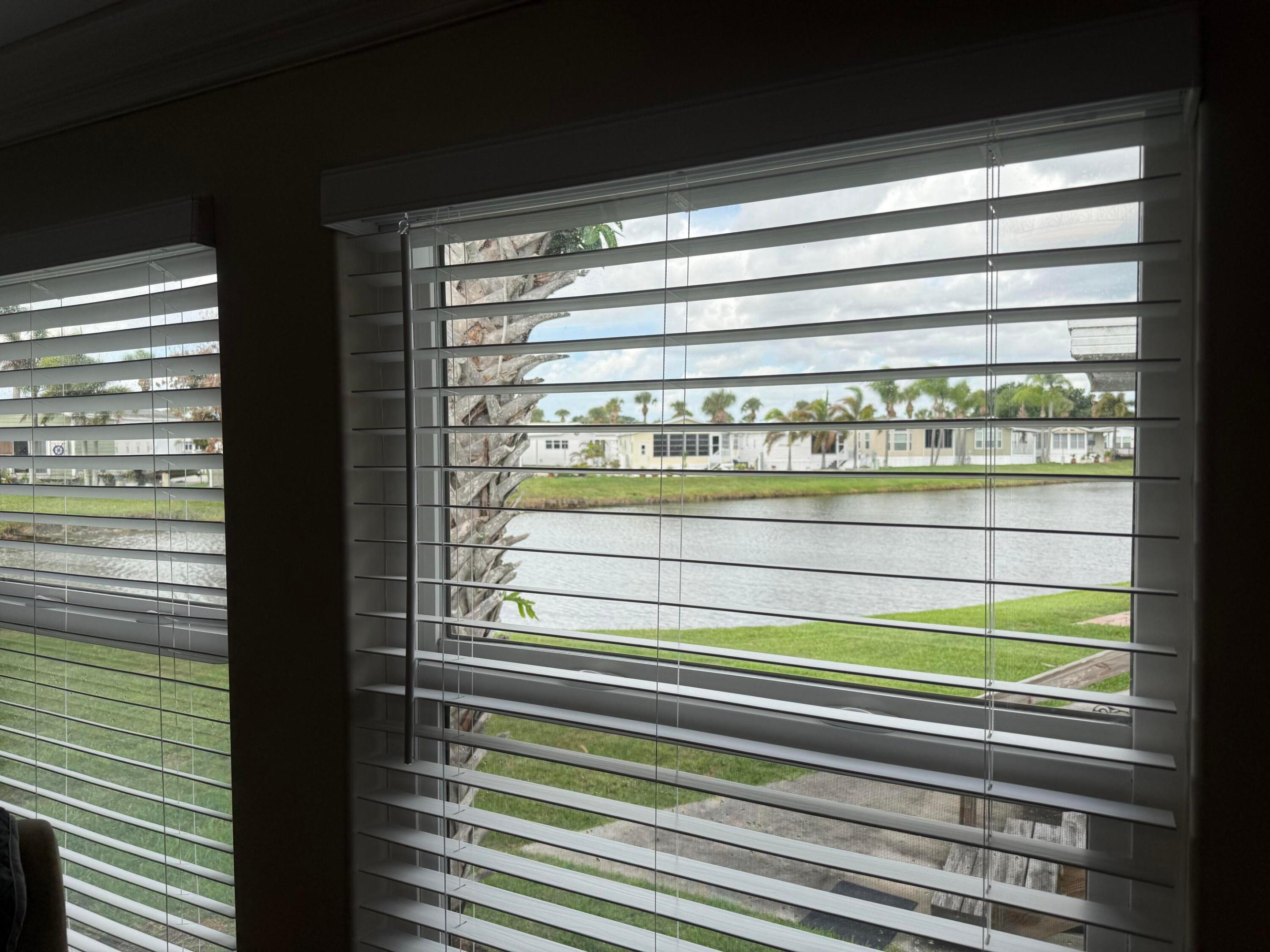 ANCIENT OAKS RV RESORT NO V - Residential