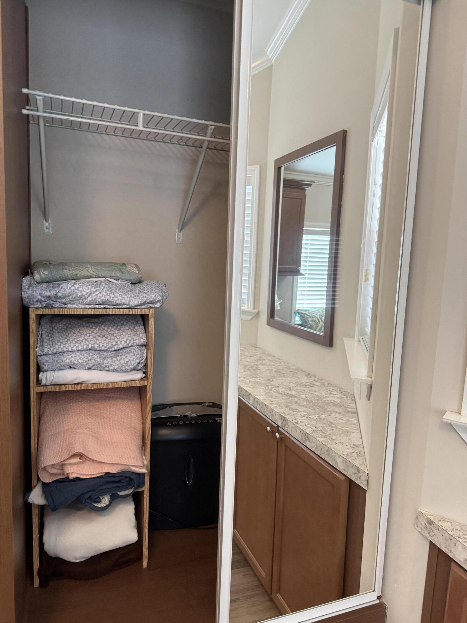 ANCIENT OAKS RV RESORT NO V - Residential