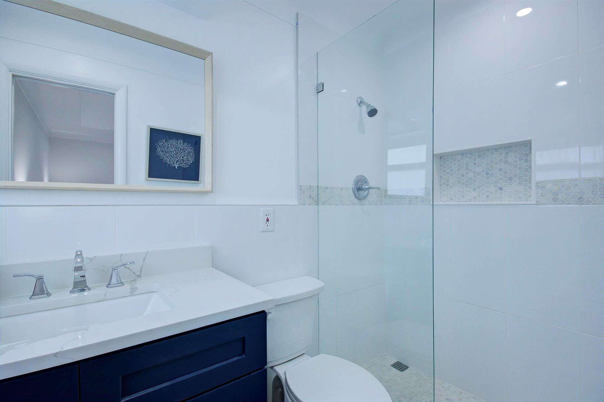 LIGHTHOUSE POINT ESTATES - Residential Lease