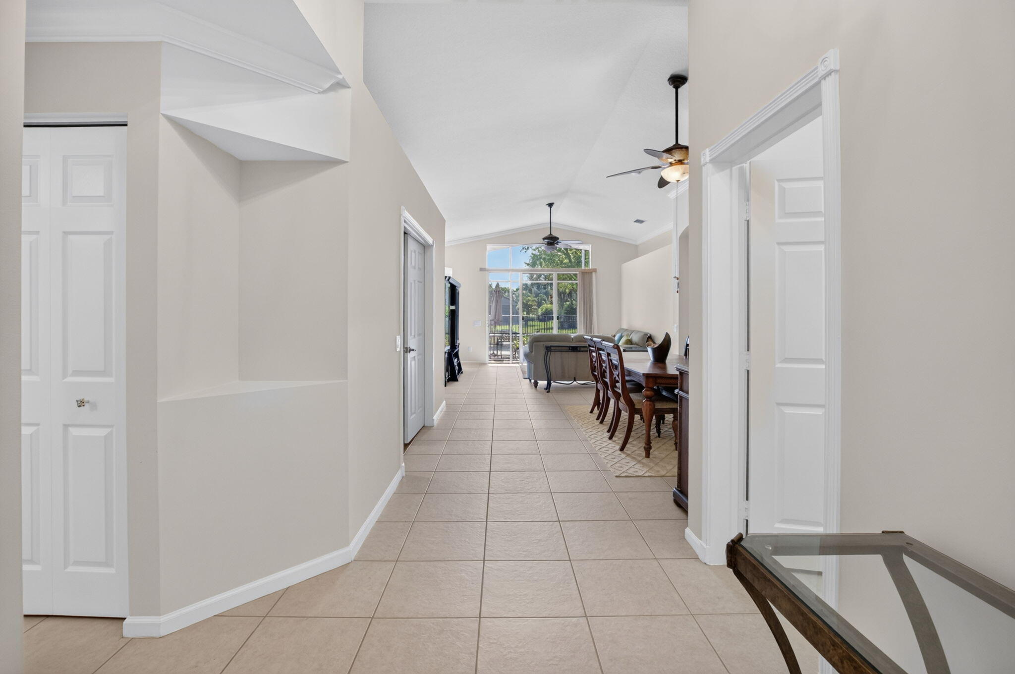 6815 Imperial Beach Circle