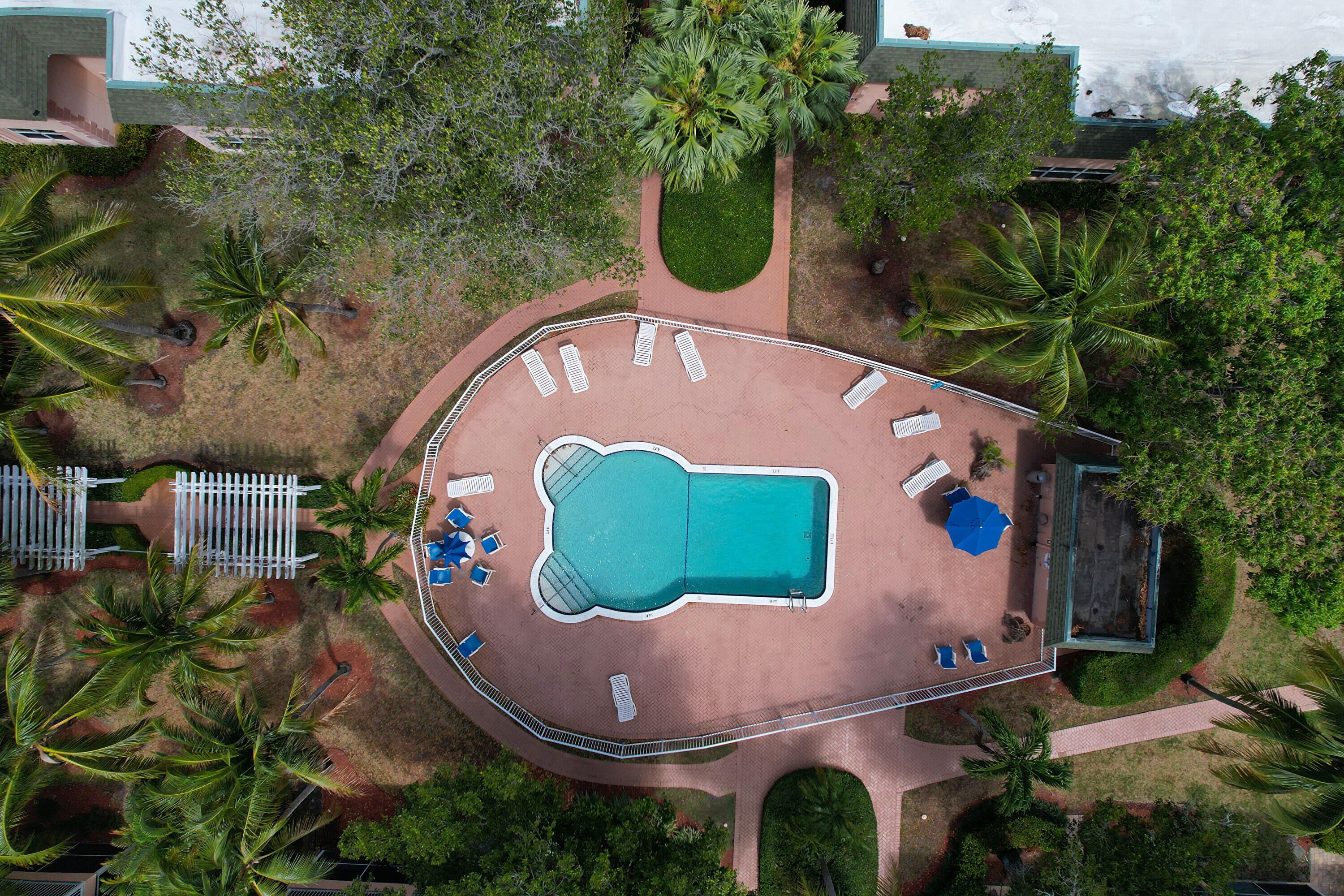 COCO CAY CONDO - Residential