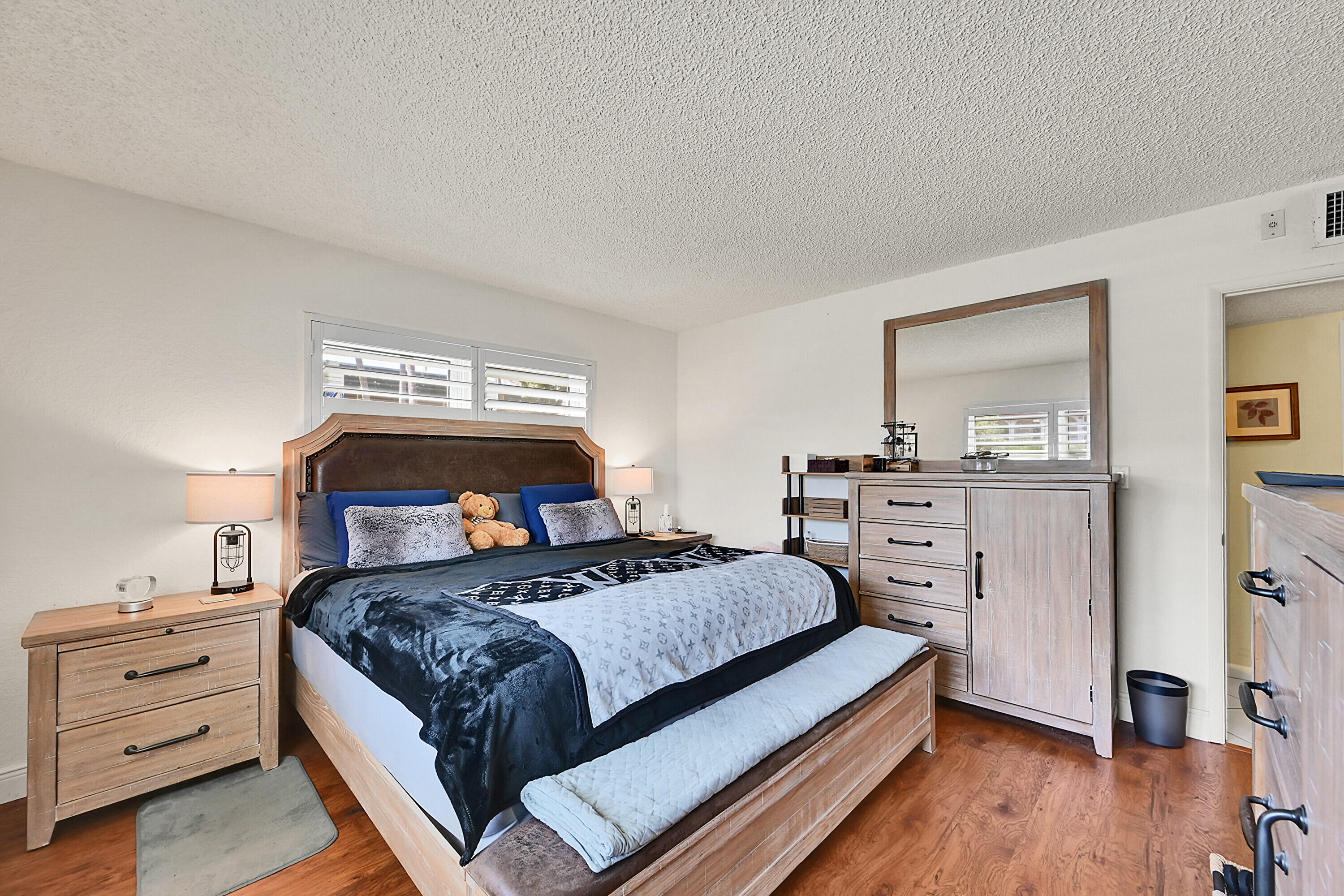 COCO CAY CONDO - Residential