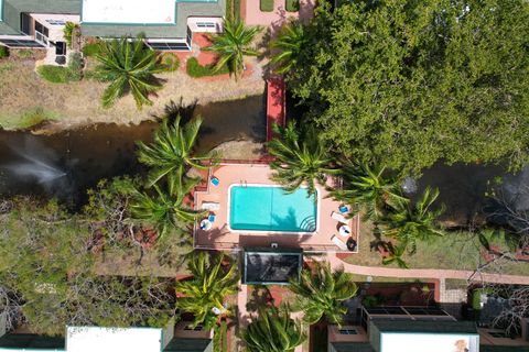 Tiny photo for 760 SE 2nd Avenue #H105, Deerfield Beach, FL 33441 (MLS # B26005329)