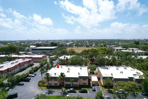 Tiny photo for 760 SE 2nd Avenue #H105, Deerfield Beach, FL 33441 (MLS # B26005329)
