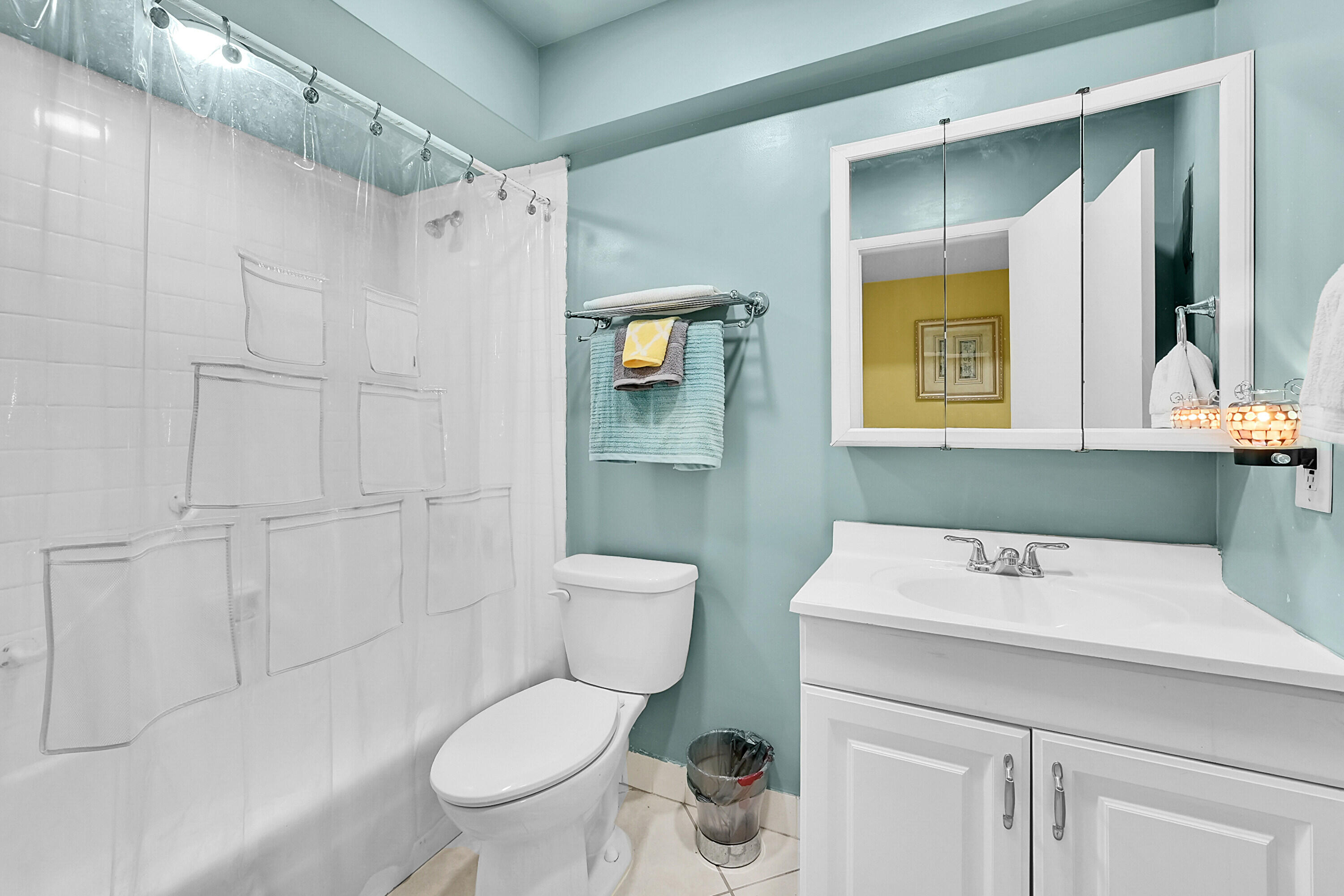 COCO CAY CONDO - Residential