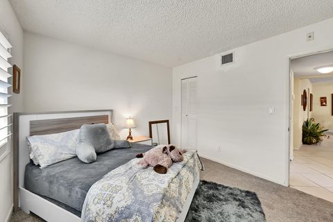 Tiny photo for 760 SE 2nd Avenue #H105, Deerfield Beach, FL 33441 (MLS # B26005329)