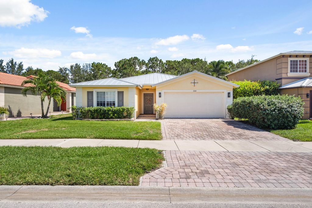 Photo of 1924 SW Jamesport Drive, Port Saint Lucie, FL 34953 (MLS # R11101379)