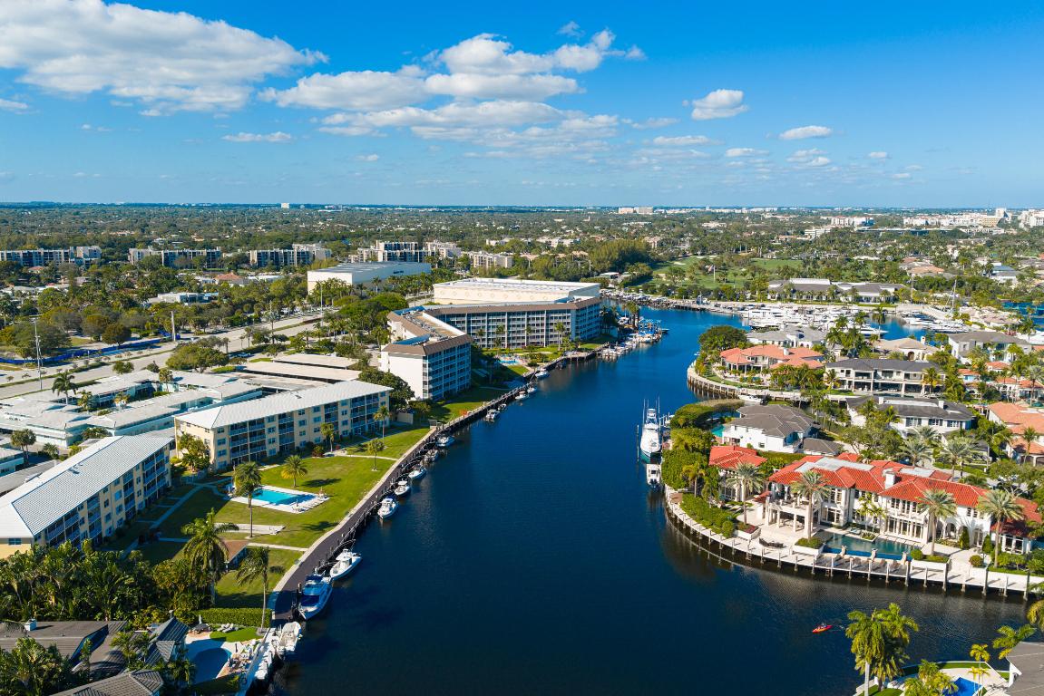 RIVER HOUSE TOWERS CONDO - Residential