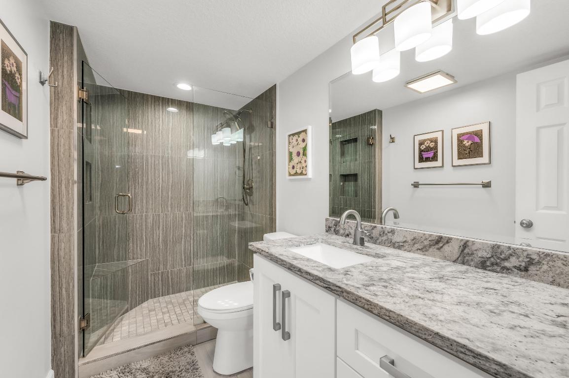 RIVER HOUSE TOWERS CONDO - Residential