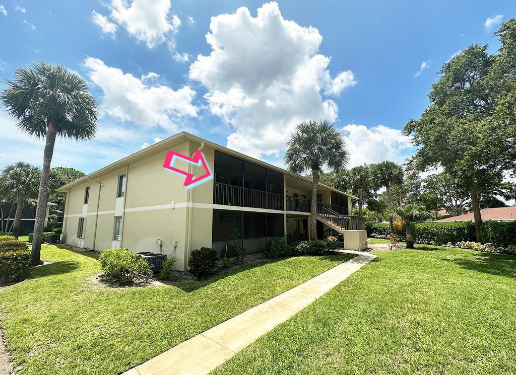 Photo of 6543 Chasewood Drive #E, Jupiter, FL 33458 (MLS # R10895457)