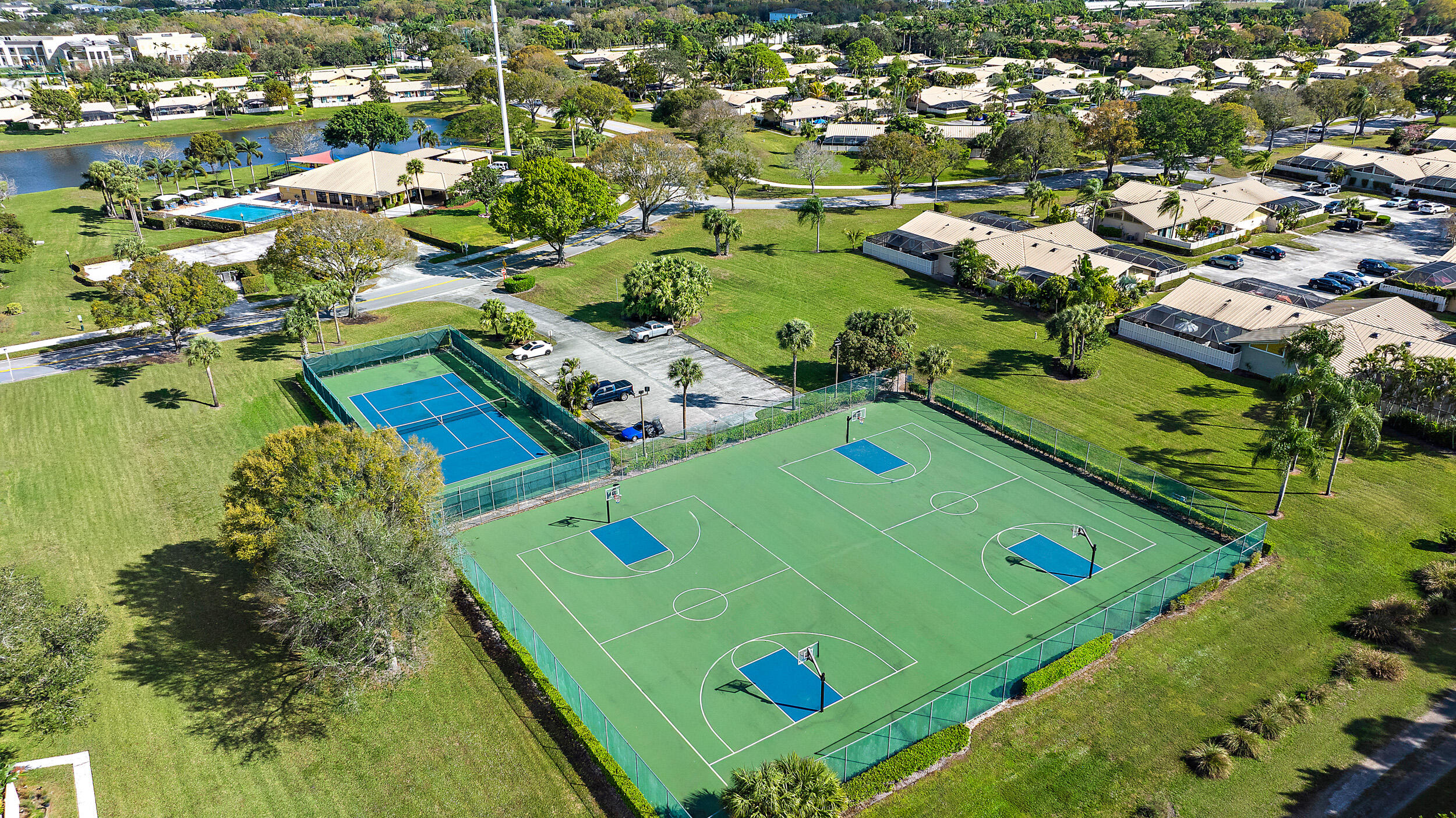 WESTWOOD GARDENS 3 - Residential