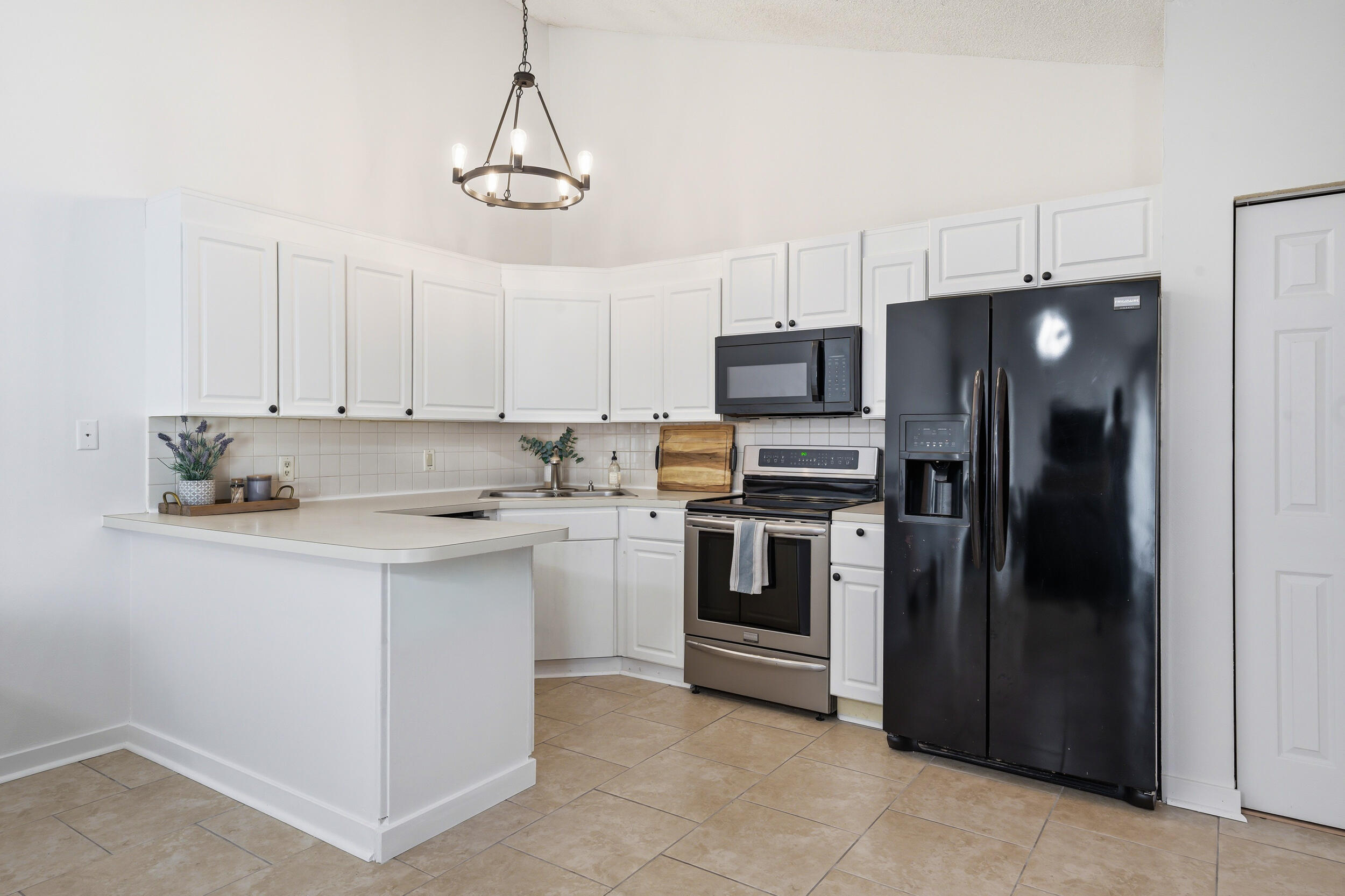 WESTWOOD GARDENS 3 - Residential