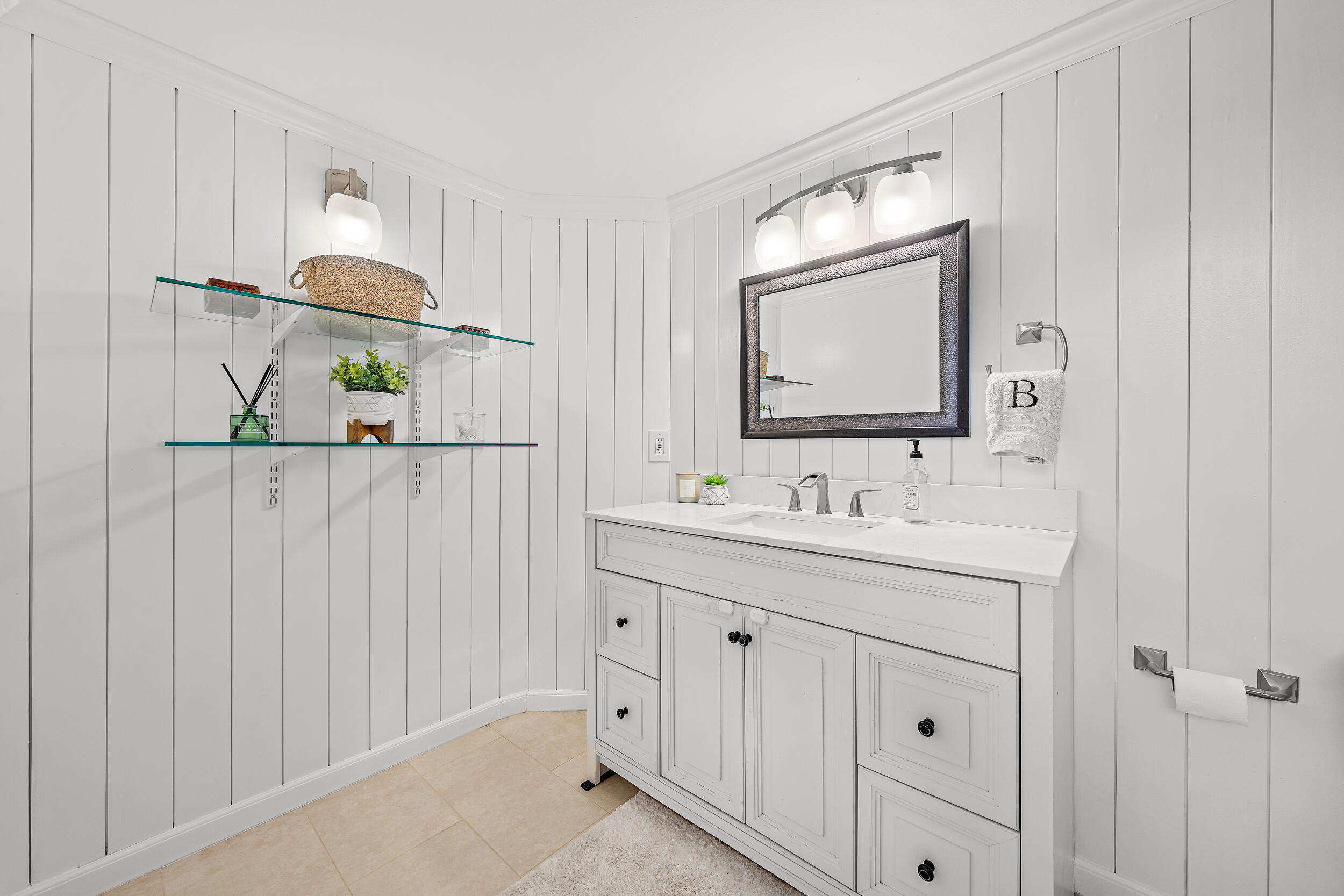 WESTWOOD GARDENS 3 - Residential