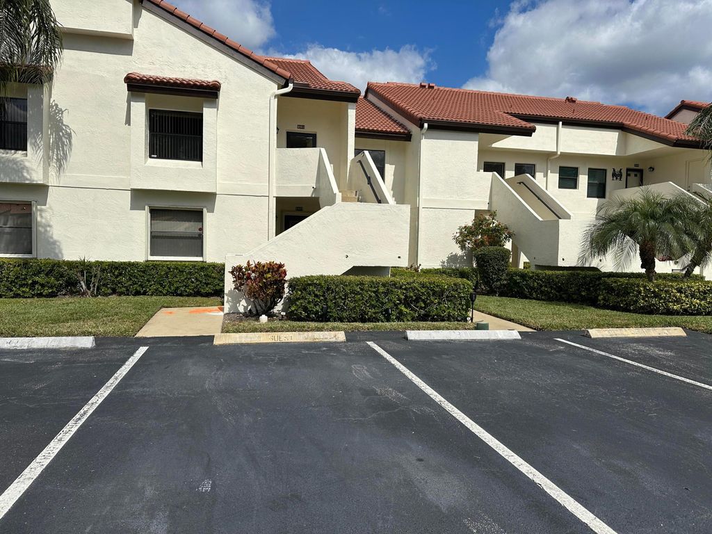 Photo of 5951 Parkwalk Drive, Boynton Beach, FL 33472 (MLS # R11162649)