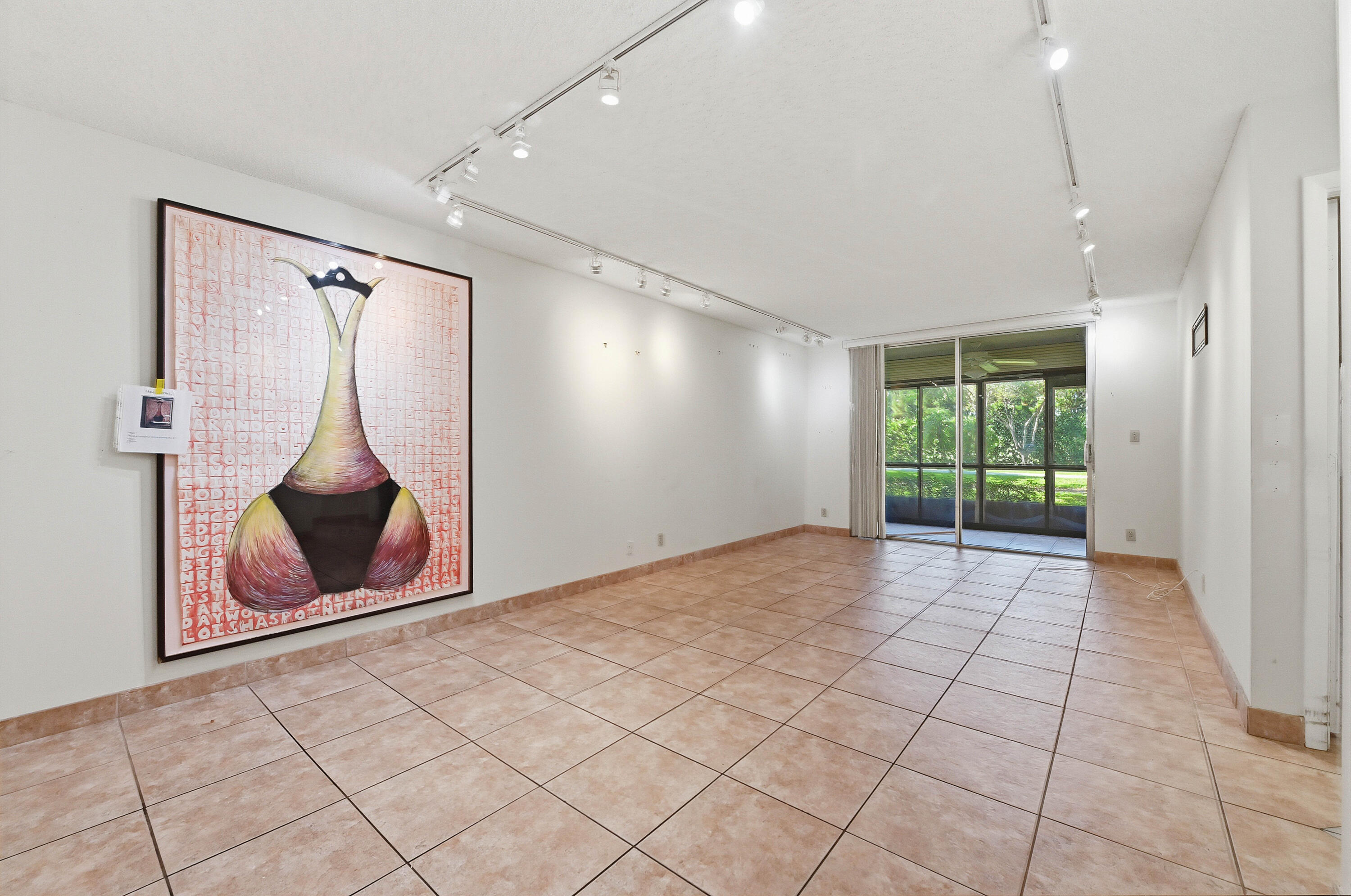 6865 Huntington Lane 106