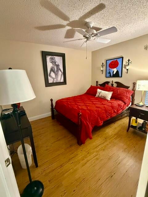 Tiny photo for 10320 NW 11TH Street, Plantation, FL 33322 (MLS # B26083011)
