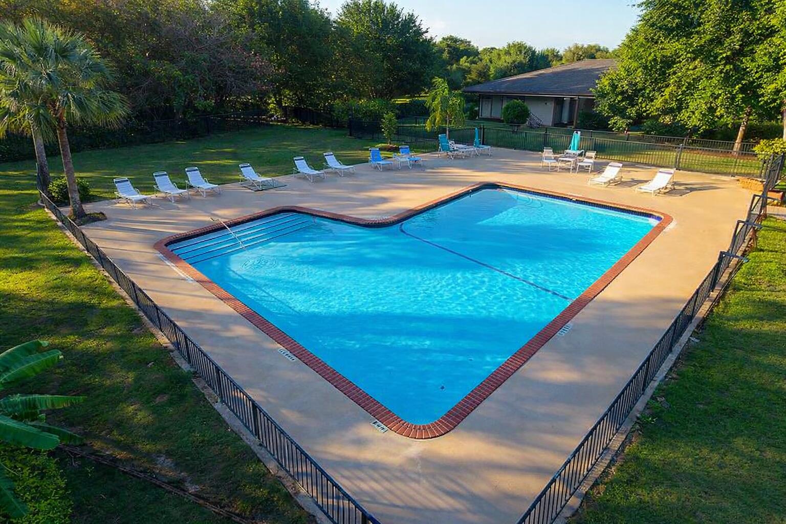 Courtyards Of Waterford 1 - Residential