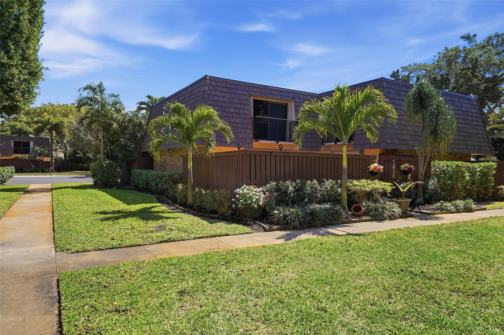 Courtyards Of Waterford 1 - Residential