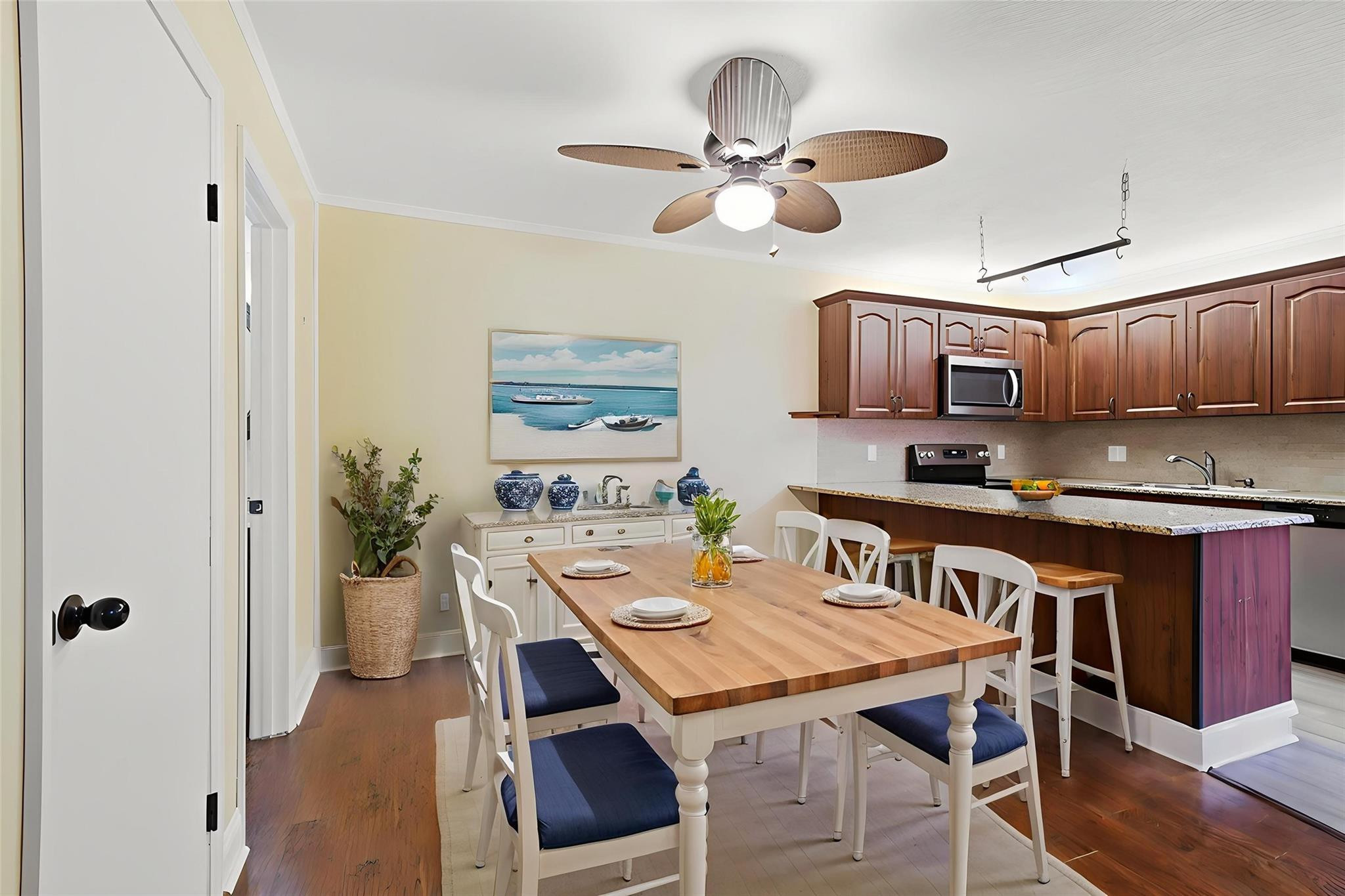 Courtyards Of Waterford 1 - Residential