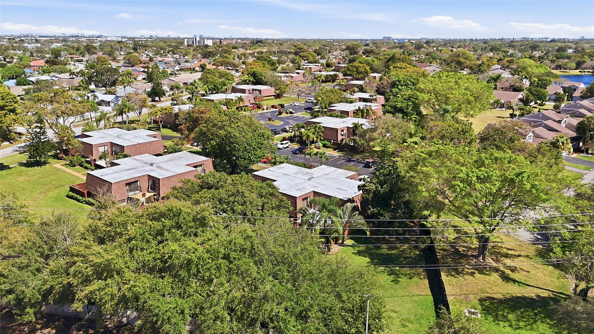 Courtyards Of Waterford 1 - Residential