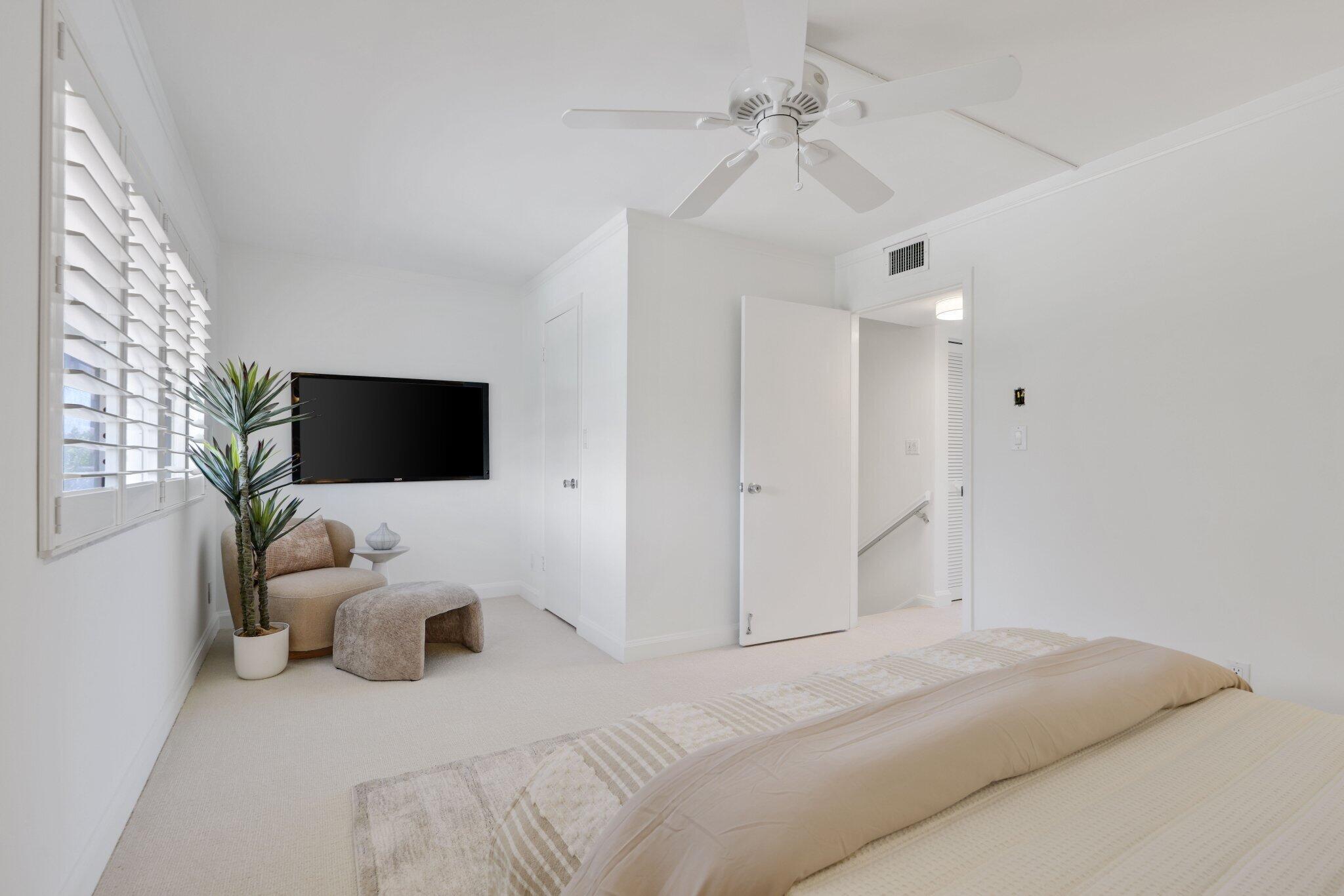 SAN REMO TOWNHOUSES CONDO - Residential