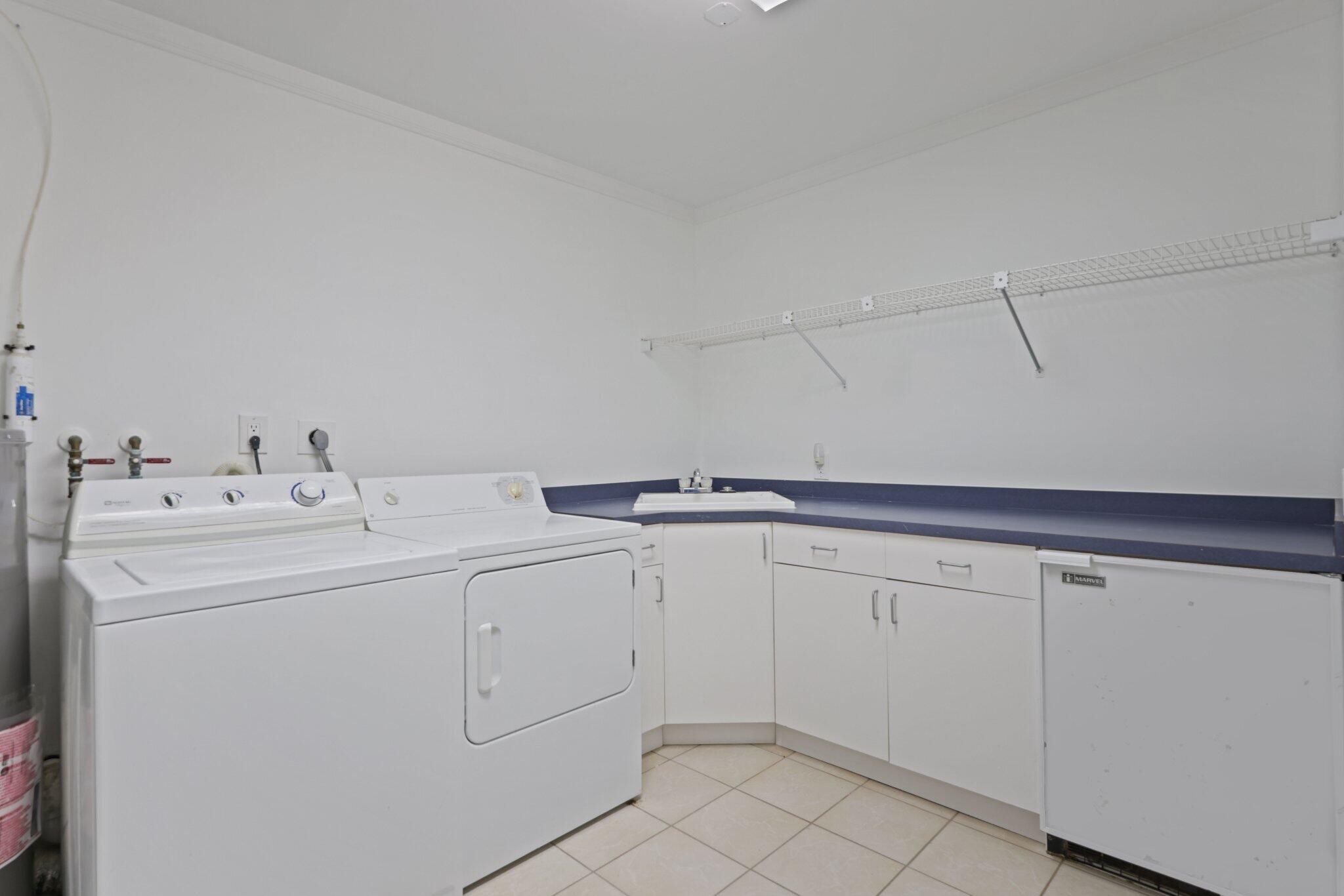 SAN REMO TOWNHOUSES CONDO - Residential