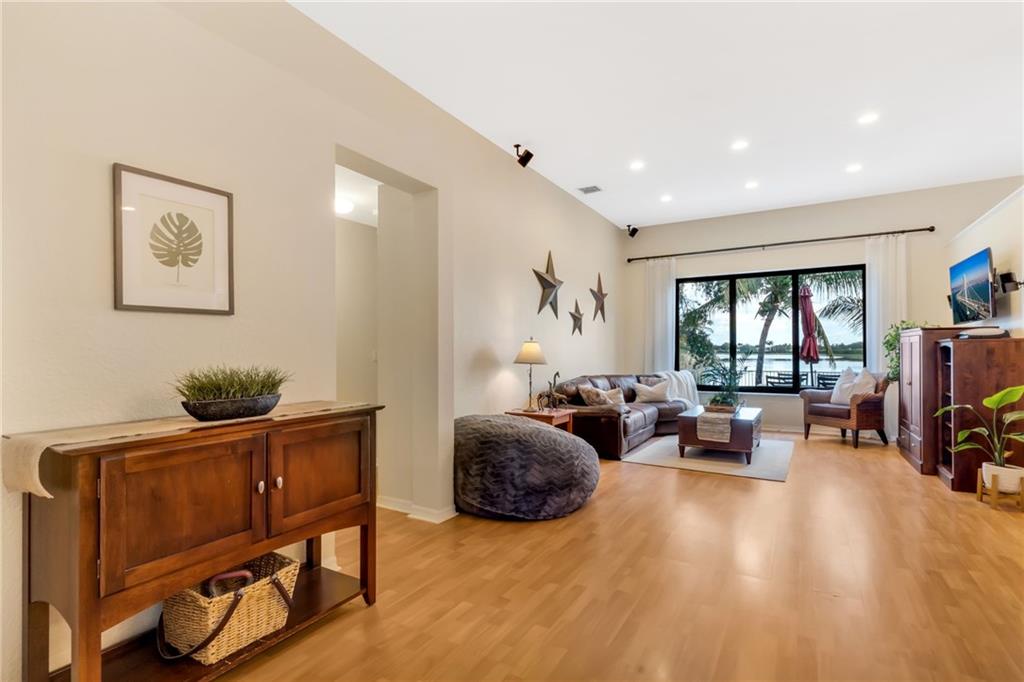 Pembroke Falls Ph 2 - Residential