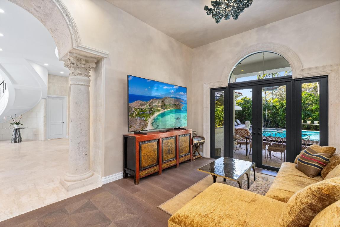 ADDISON ESTATES - Residential