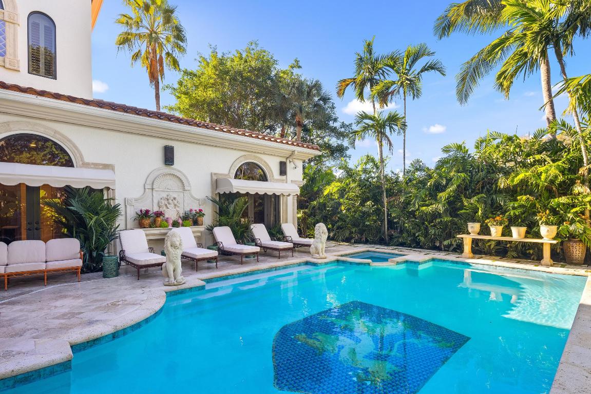 ADDISON ESTATES - Residential