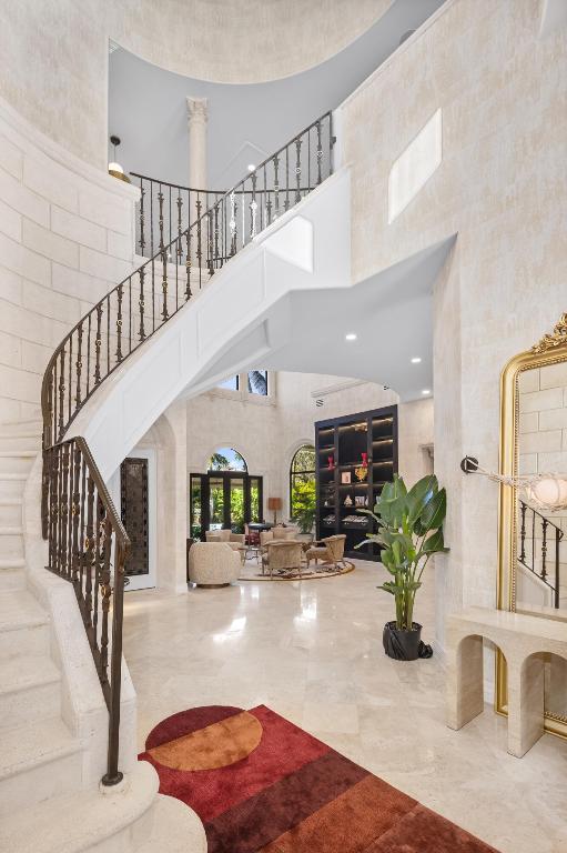 ADDISON ESTATES - Residential