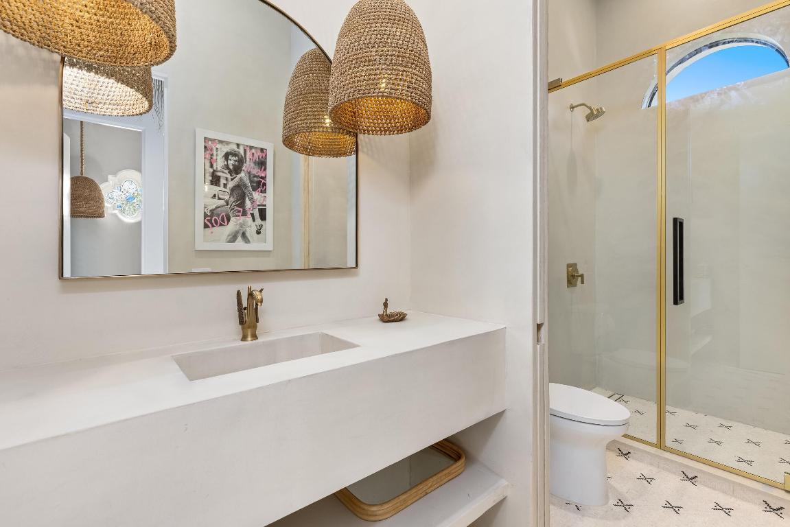 ADDISON ESTATES - Residential