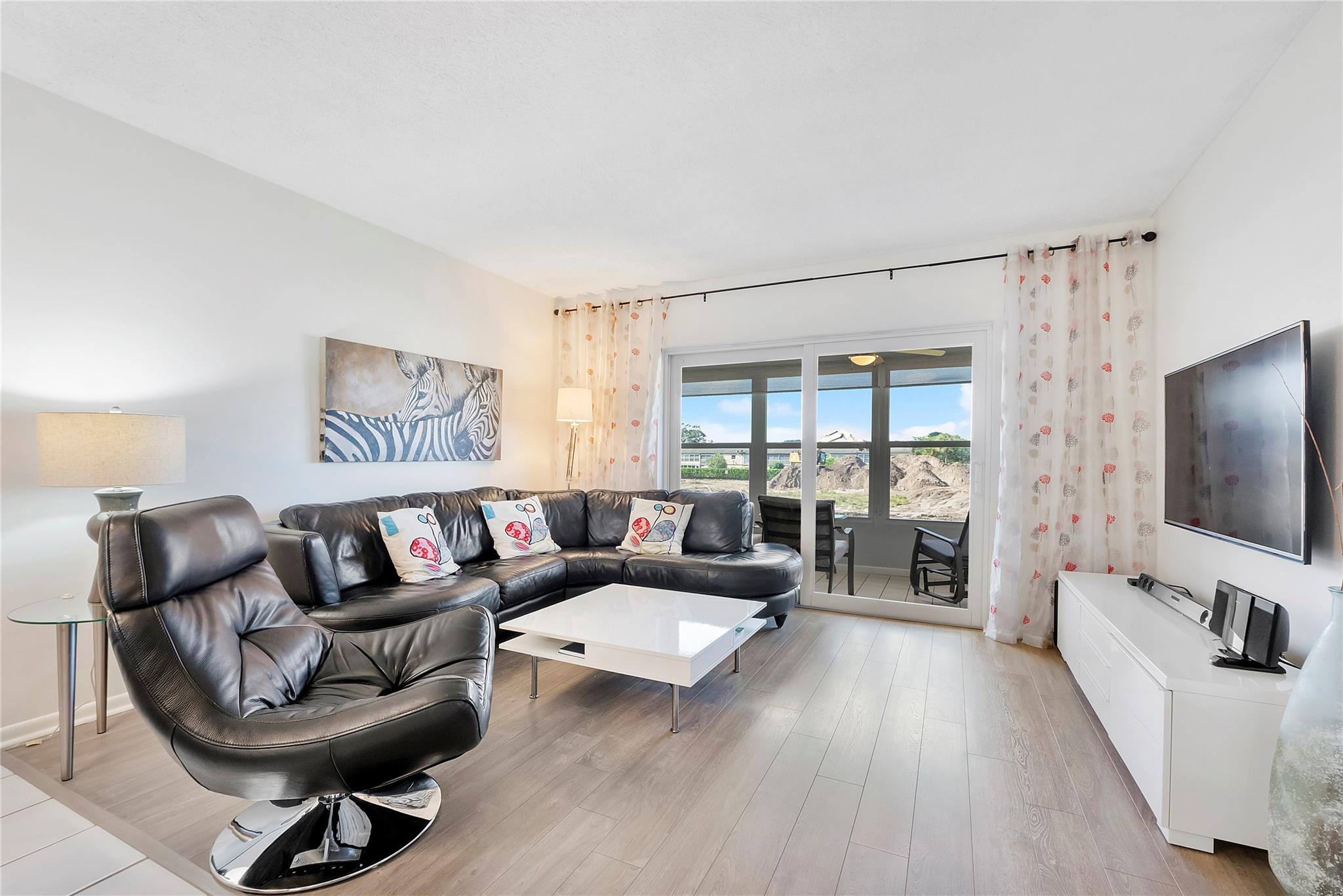 ORIOLE GARDENS TWO - Residential