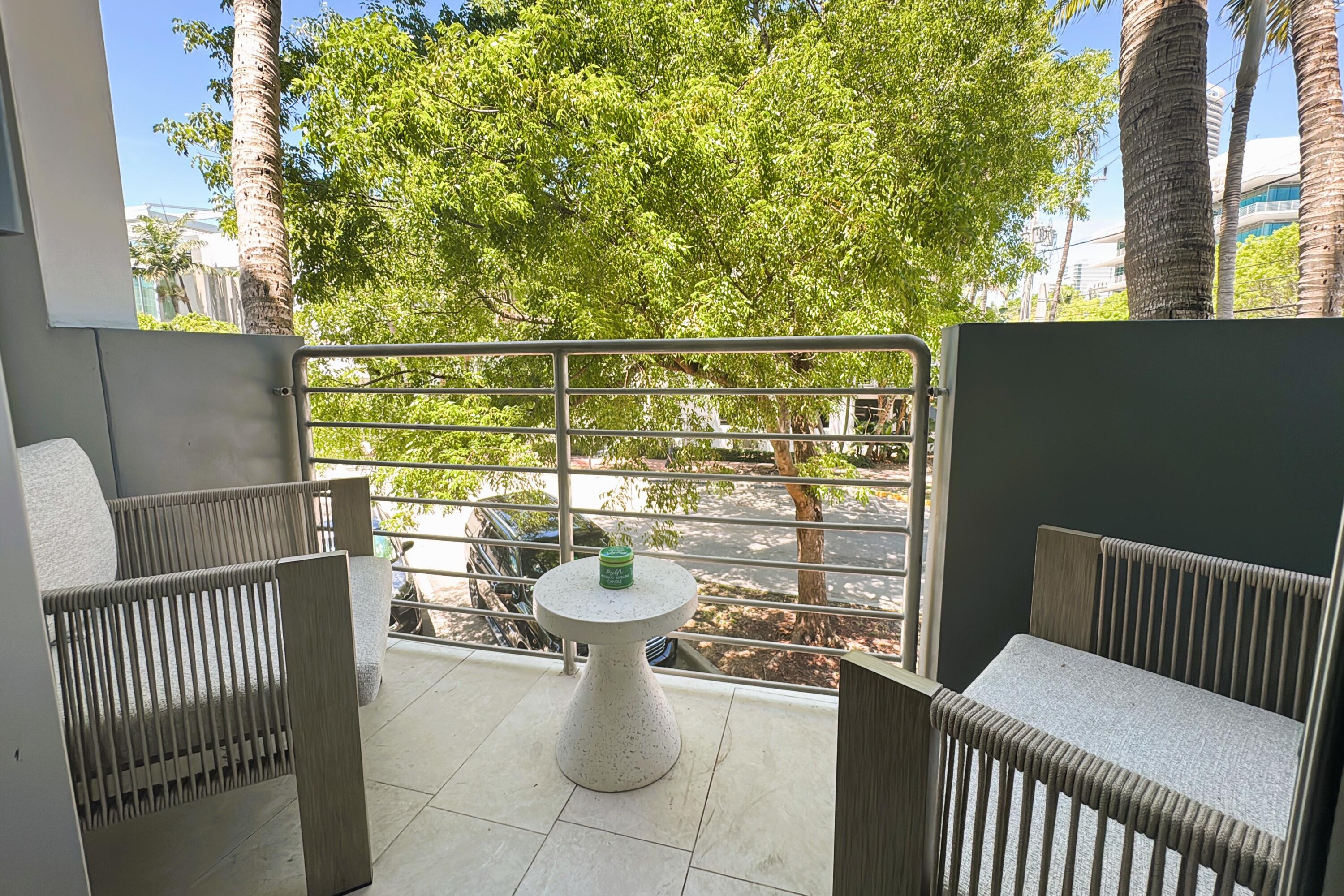 THE FOUNTAINHEAD CONDO - Residential