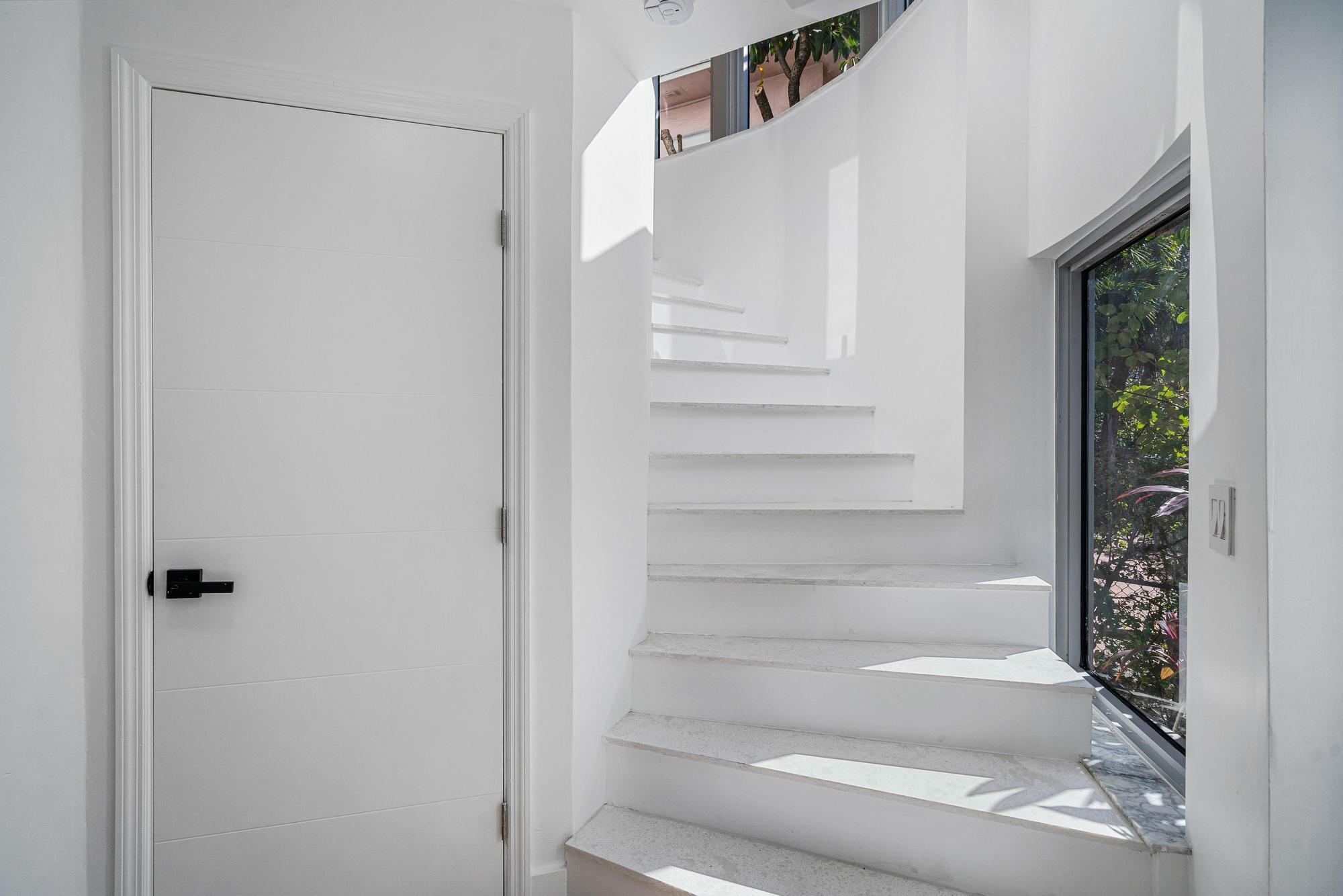 THE FOUNTAINHEAD CONDO - Residential