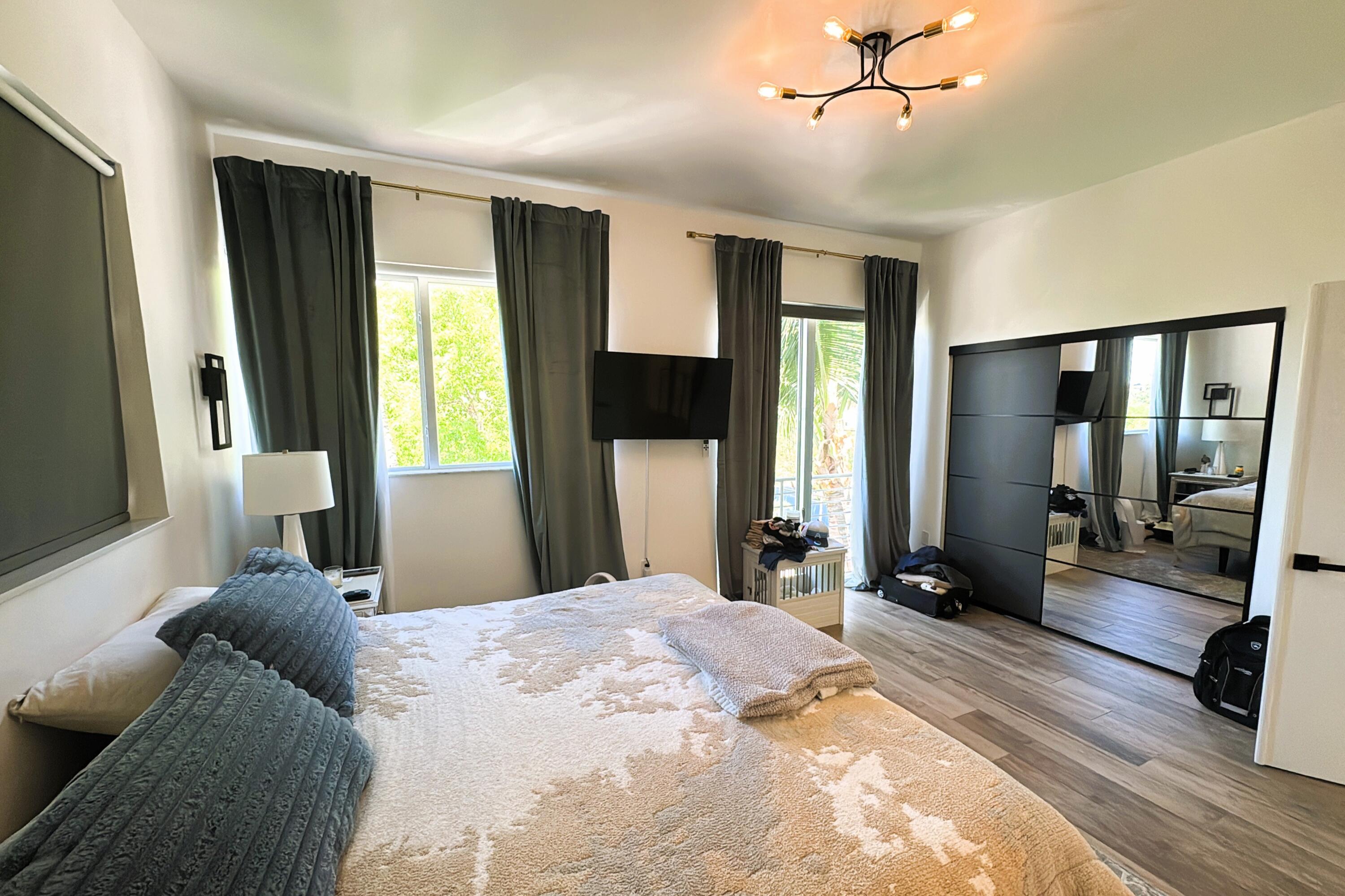 THE FOUNTAINHEAD CONDO - Residential