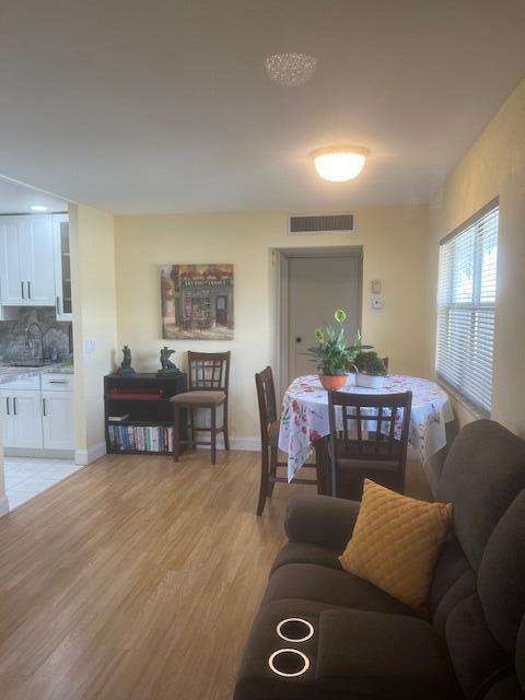 KINGS POINT MONACO CONDOS - Residential Lease