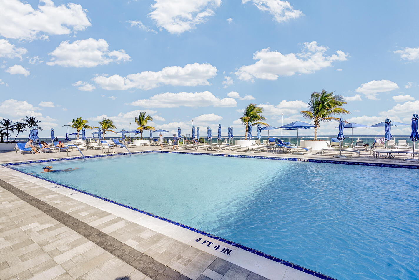 LA MER ESTATES SOUTH CONDO - Residential