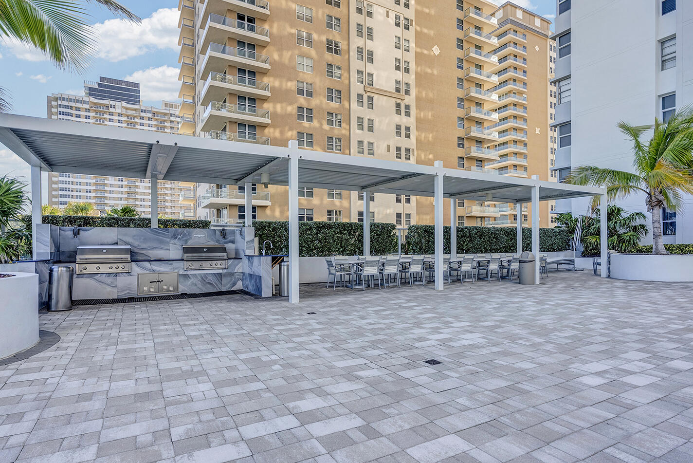 LA MER ESTATES SOUTH CONDO - Residential