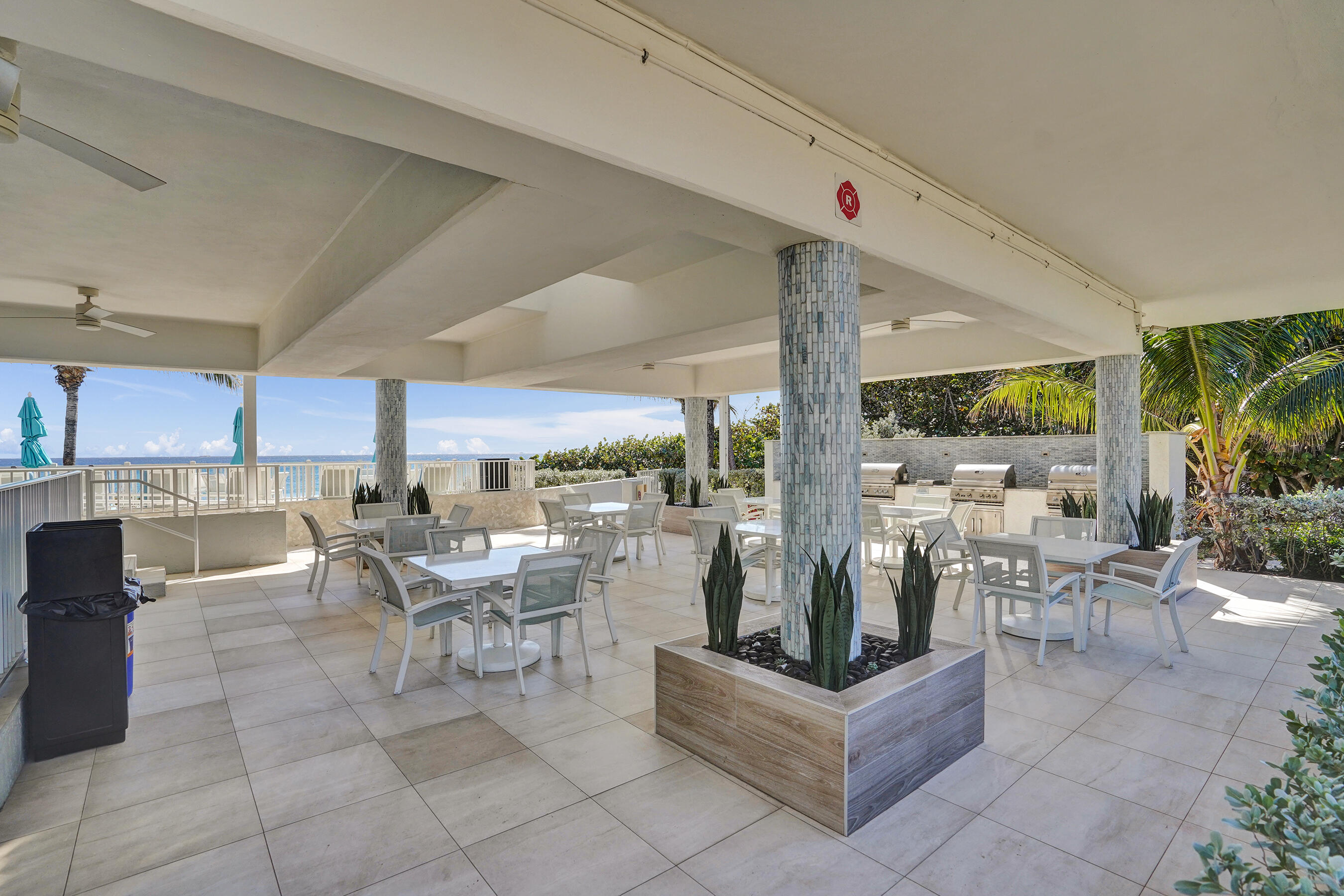 BRAEMAR ISLE CONDO - Residential