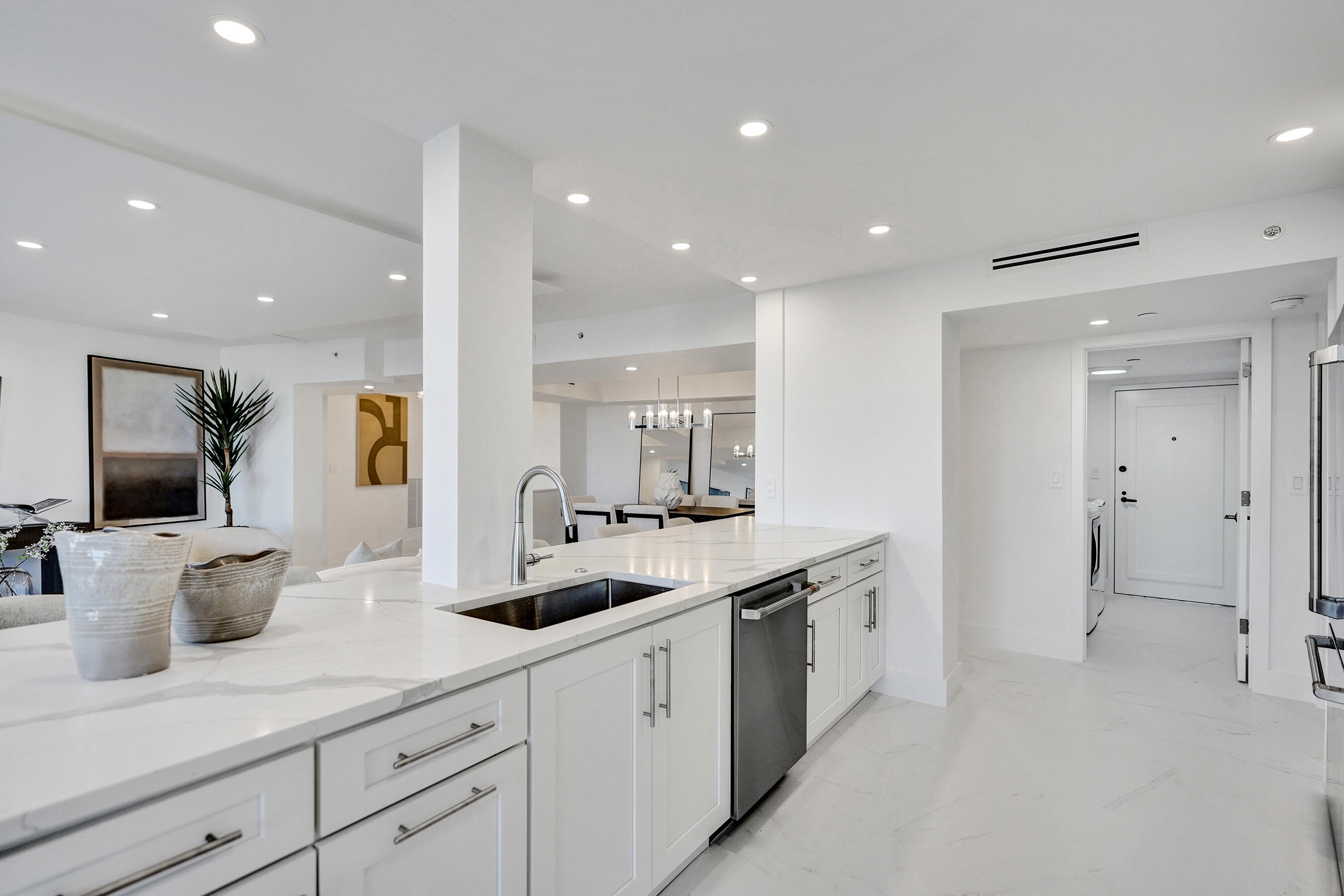 BRAEMAR ISLE CONDO - Residential