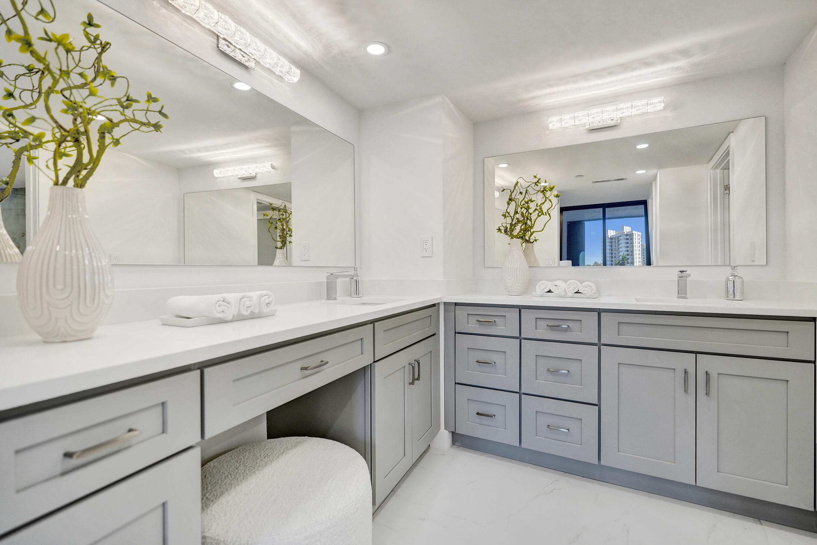 BRAEMAR ISLE CONDO - Residential