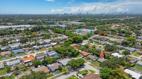 Single Family Residence in Hollywood FL 3200 Coolidge St St 21.jpg