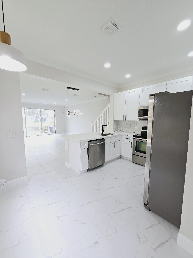 Pine Lake - Residential