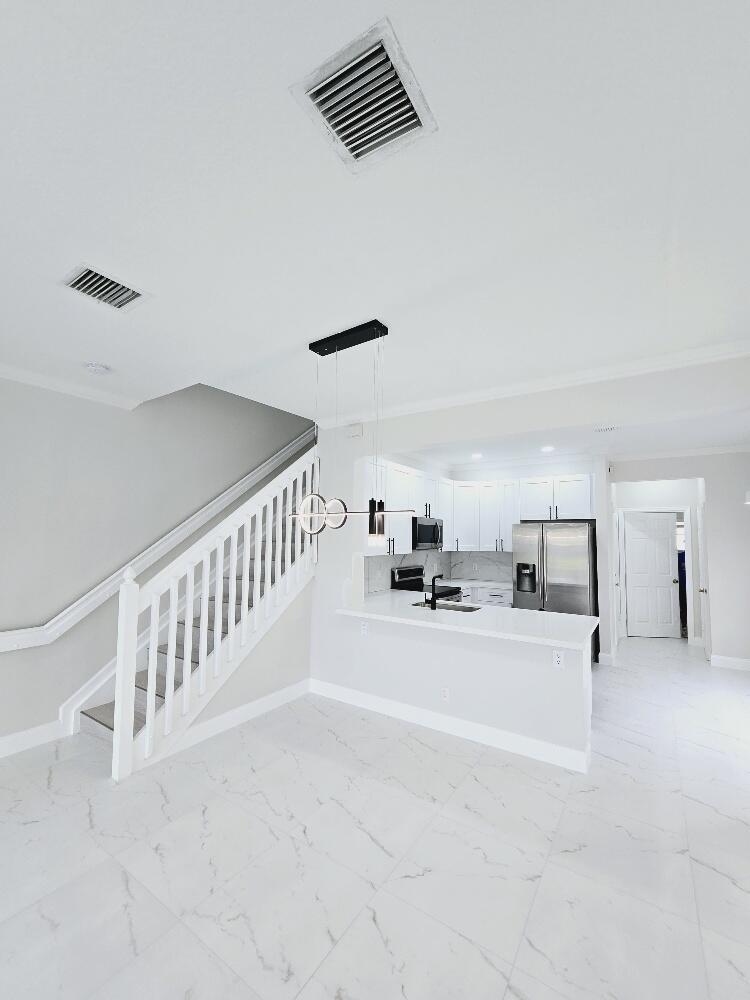 Pine Lake - Residential