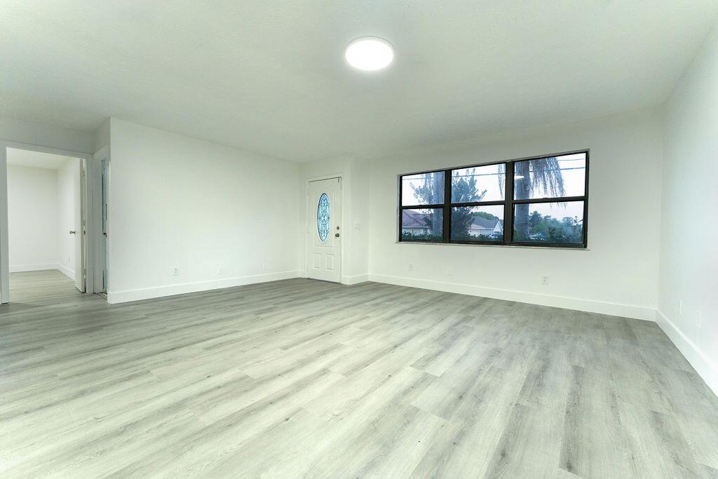 PORT ST LUCIE SECTION 12 - Residential Lease