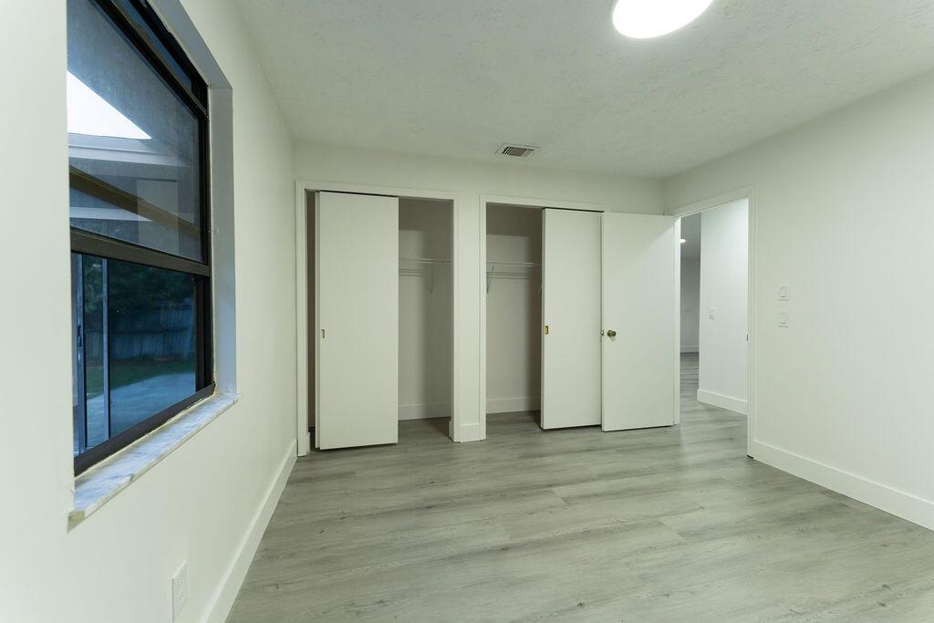 PORT ST LUCIE SECTION 12 - Residential Lease