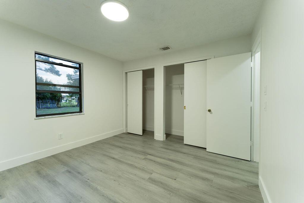 PORT ST LUCIE SECTION 12 - Residential Lease