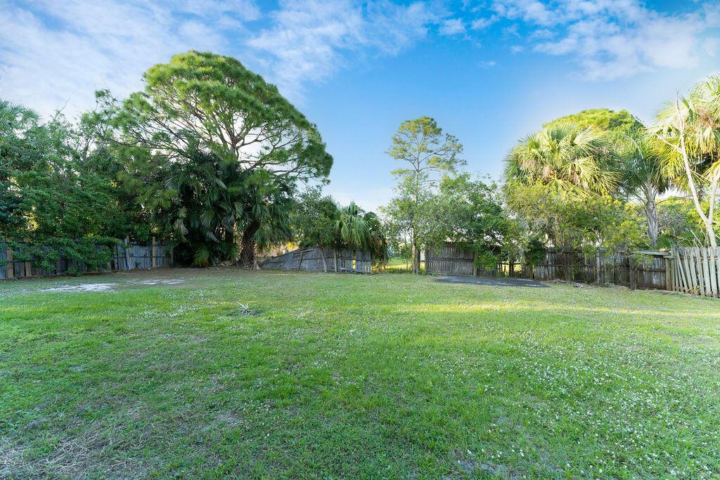 PORT ST LUCIE SECTION 12 - Residential Lease